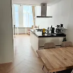 Canal House The Manor *