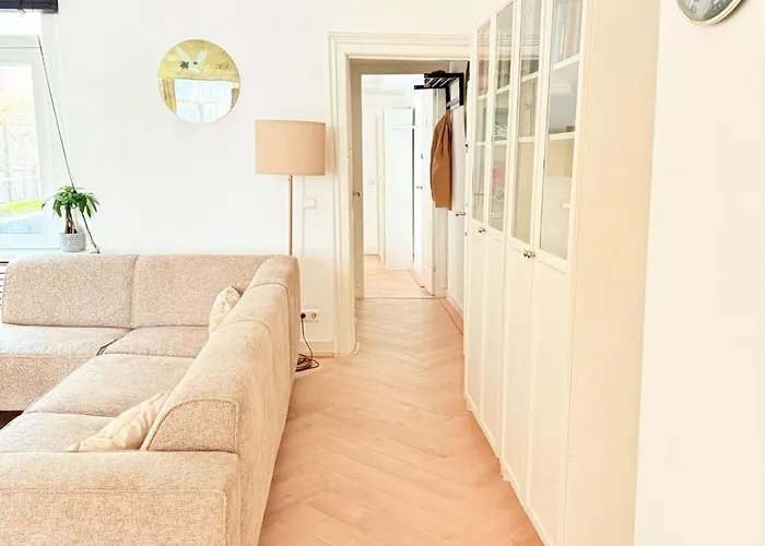 Canal House The Manor