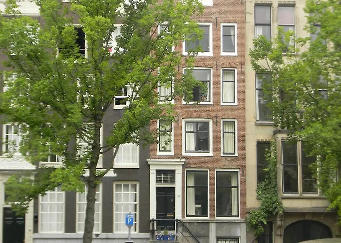 Canal House The Manor *